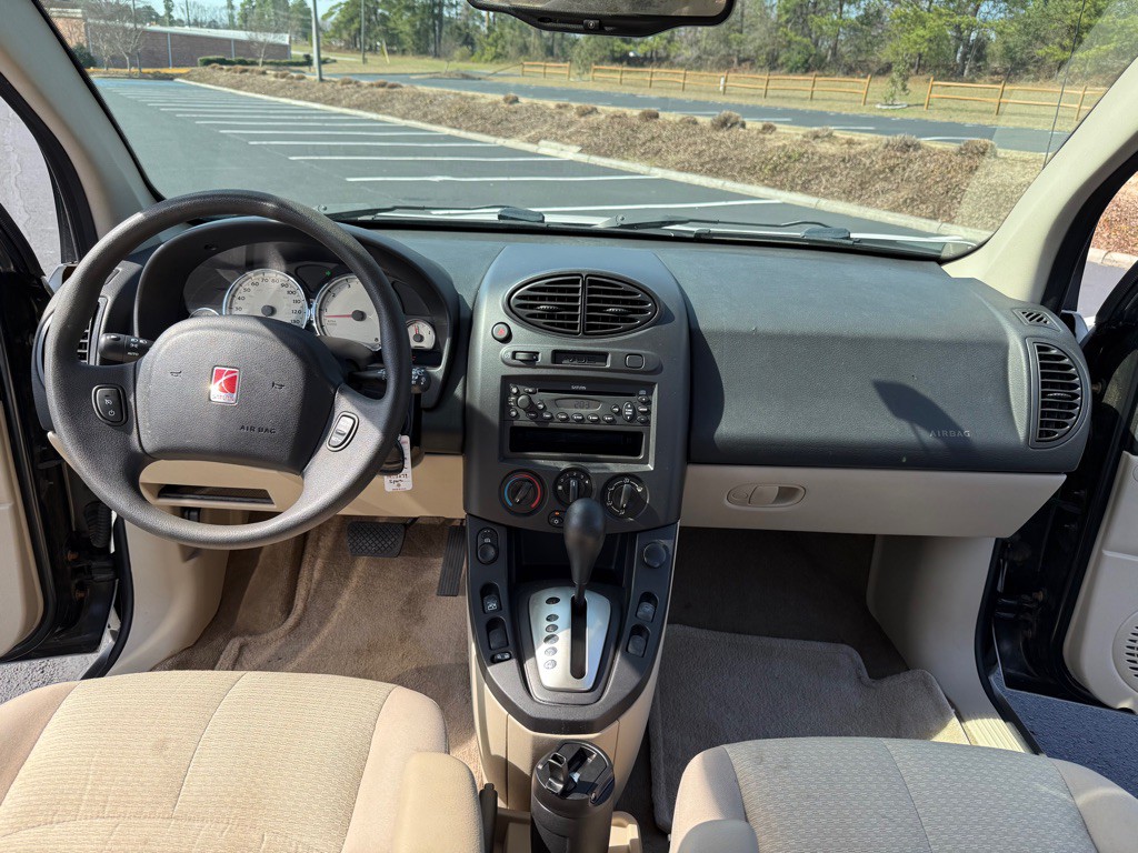 2005 Saturn Vue Image 14