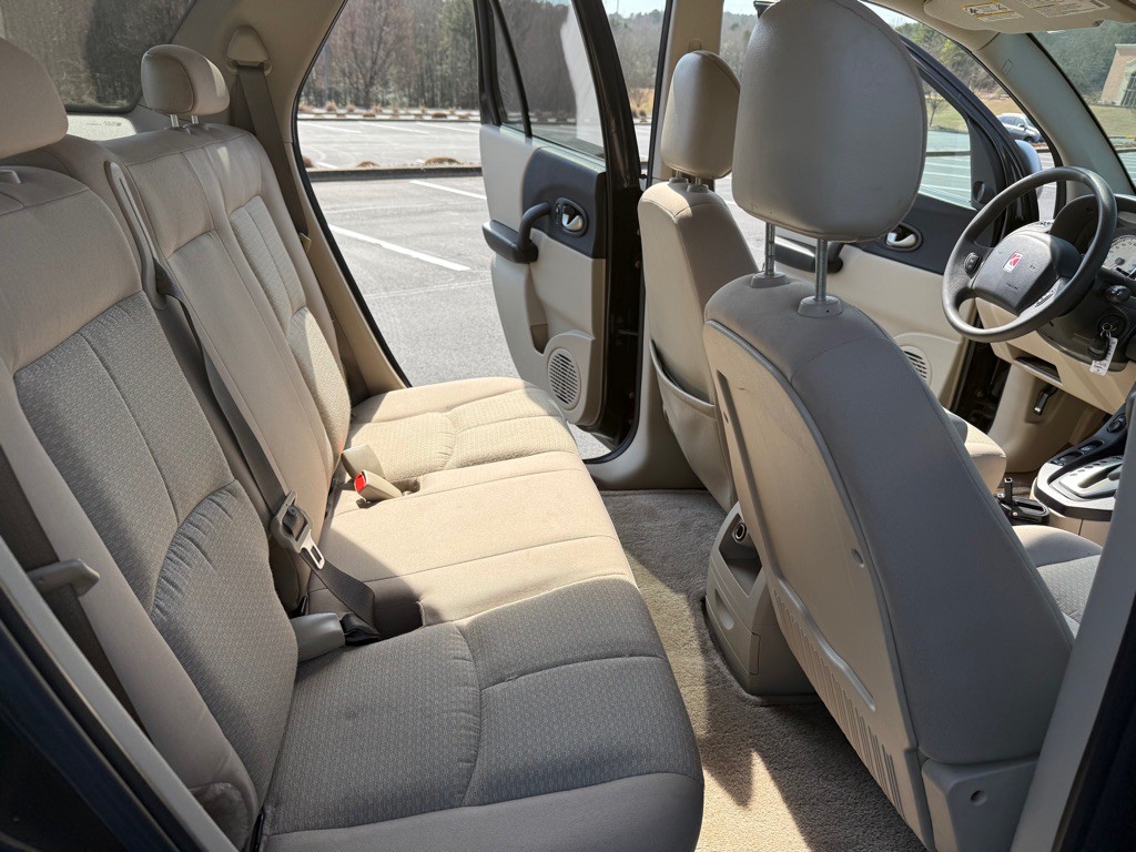 2005 Saturn Vue Image 15