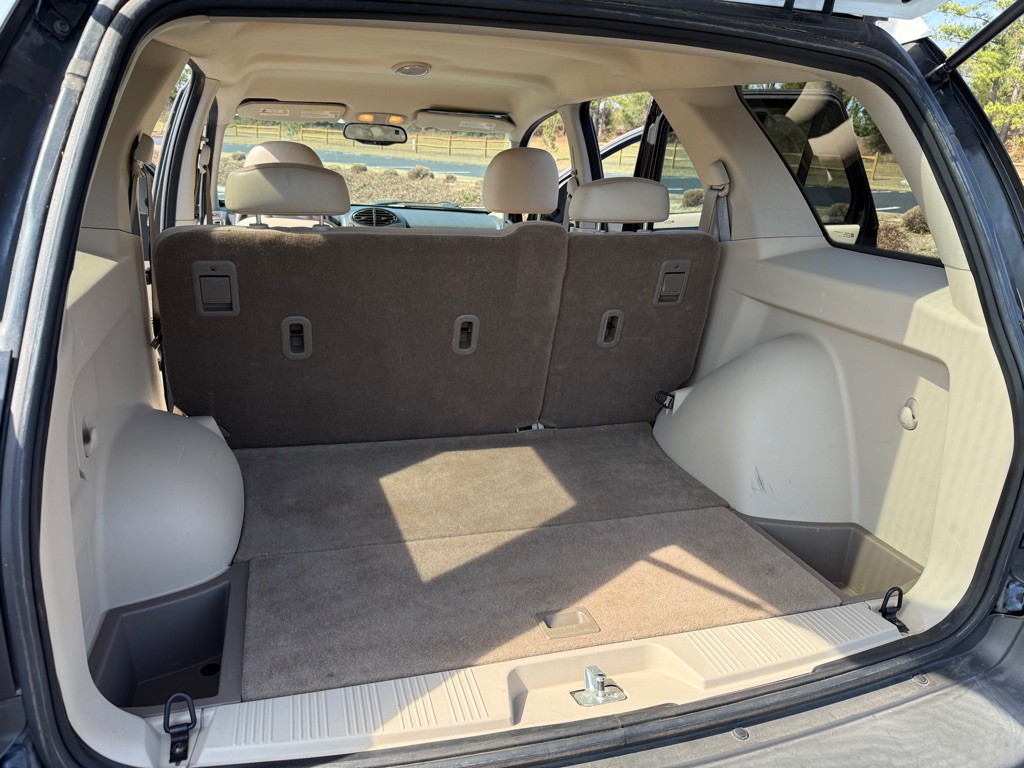 2005 Saturn Vue Image 17