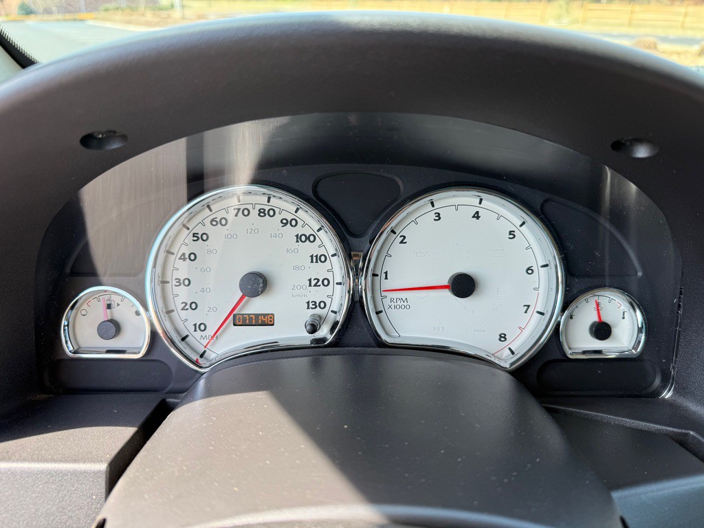 2005 Saturn Vue Image 18