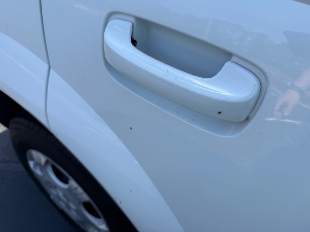 2005 Saturn Vue Image 33