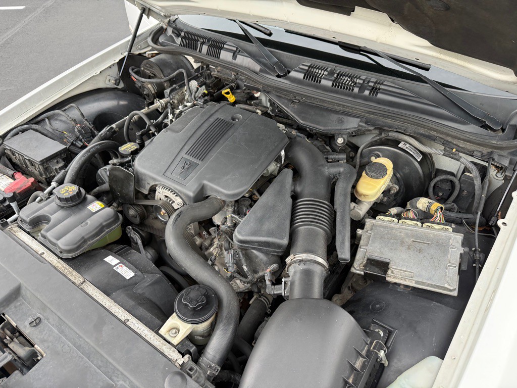 2010 Mercury Grand Marquis Image 26