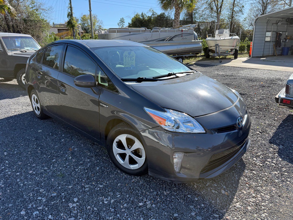 2012 Toyota Prius Image 1