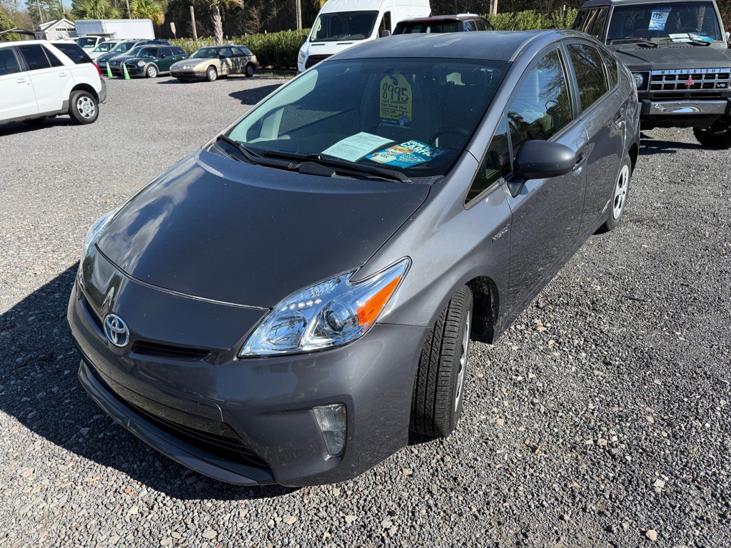 2012 Toyota Prius Image 2