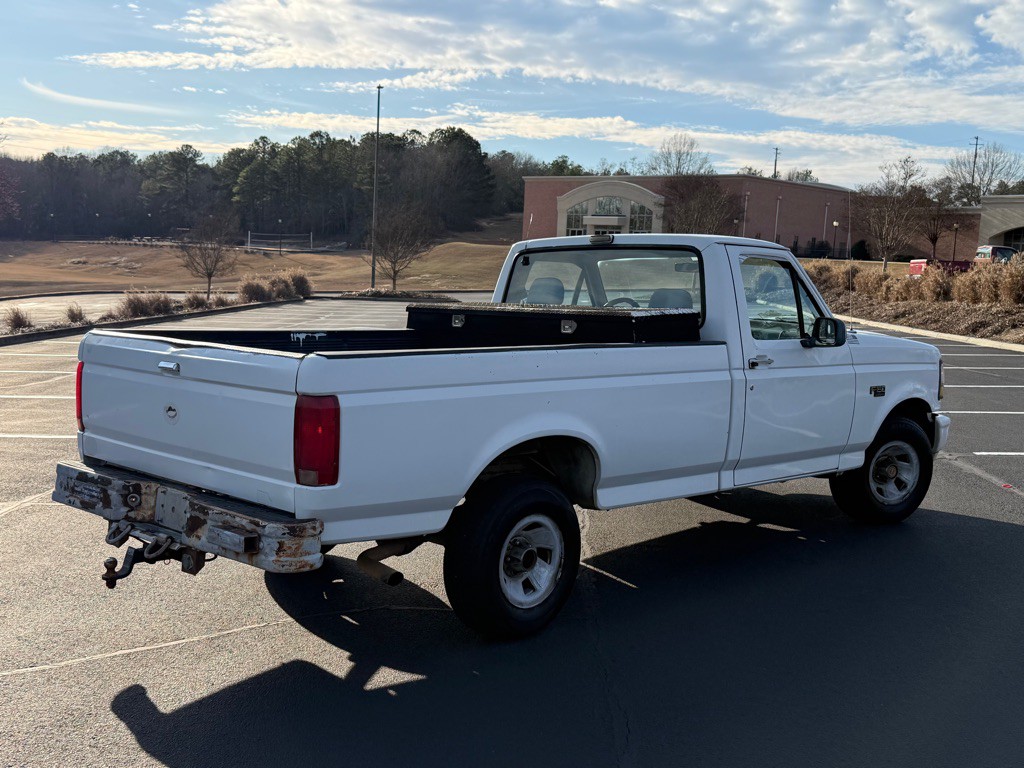 1992 Ford F-150 Image 8