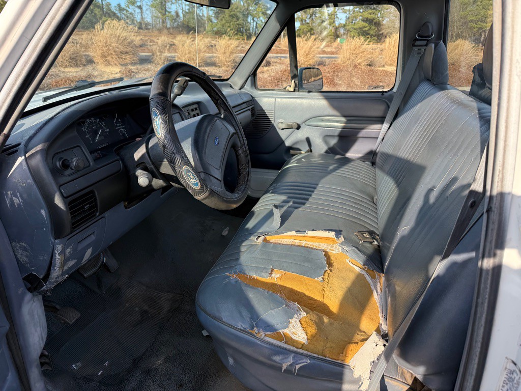 1992 Ford F-150 Image 13