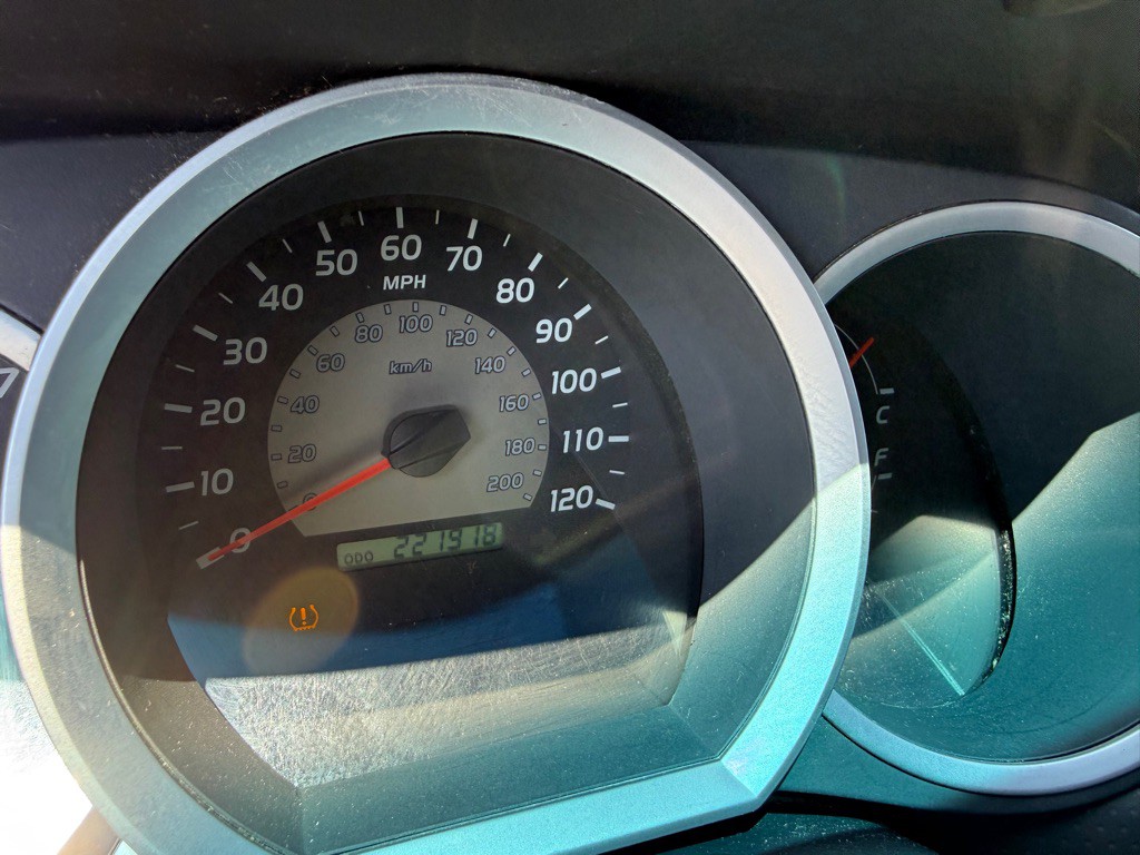 2009 Toyota Tacoma Image 18