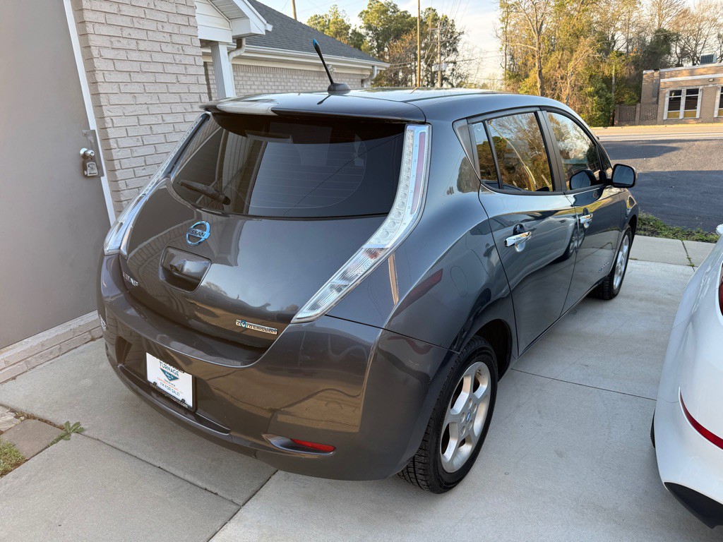 2013 Nissan Leaf Image 4