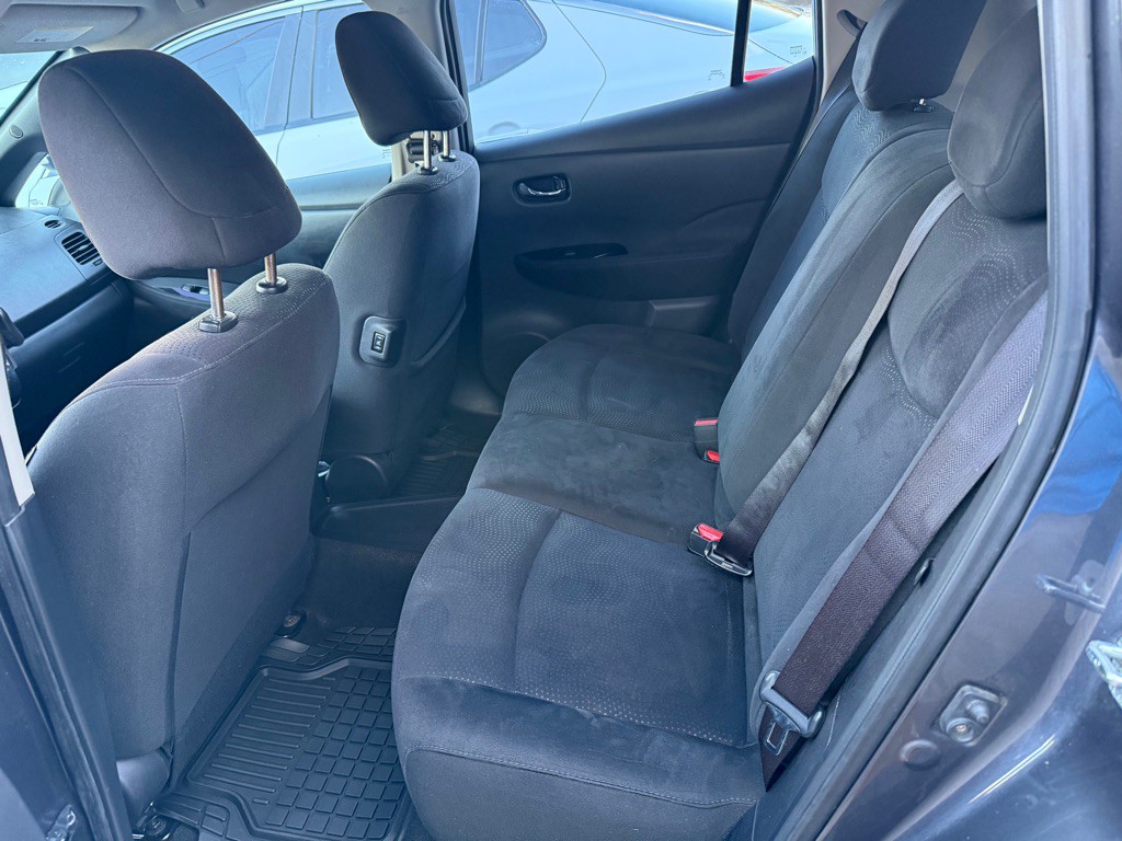 2013 Nissan Leaf Image 7