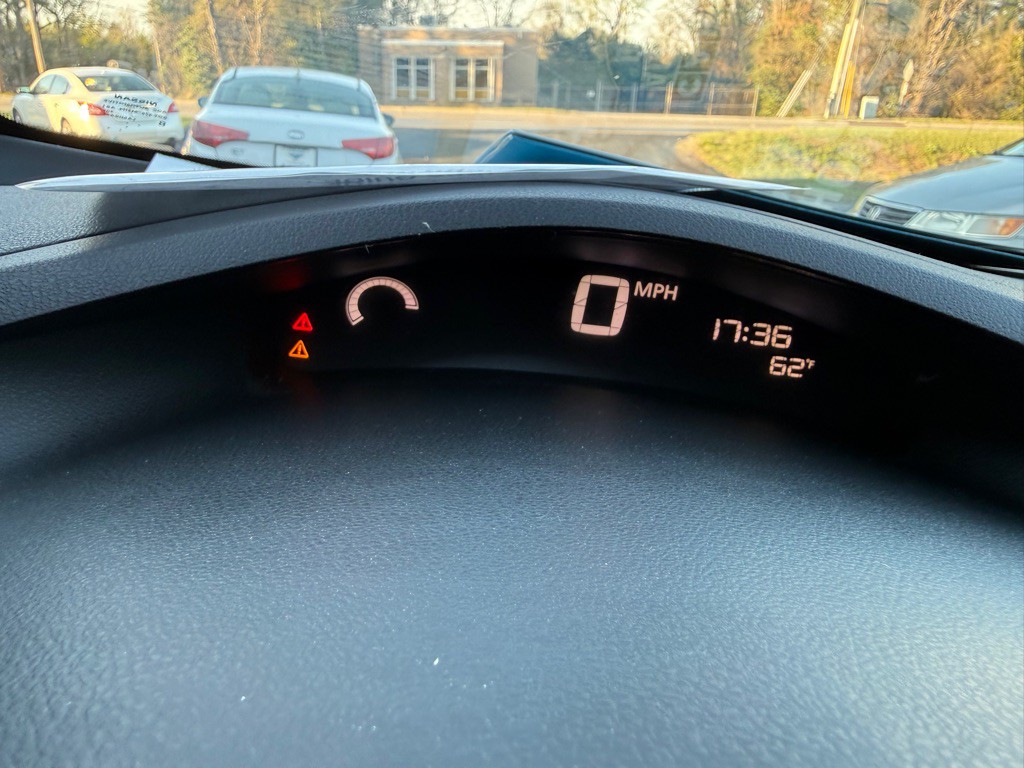 2013 Nissan Leaf Image 9