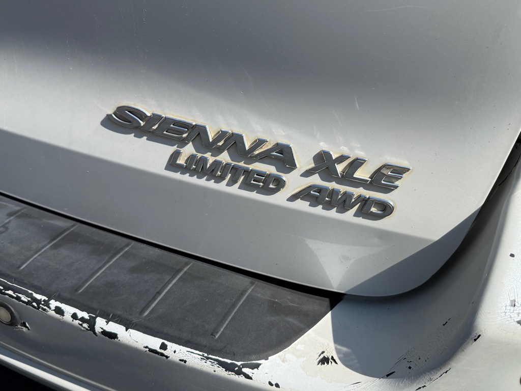 2005 Toyota Sienna Image 6