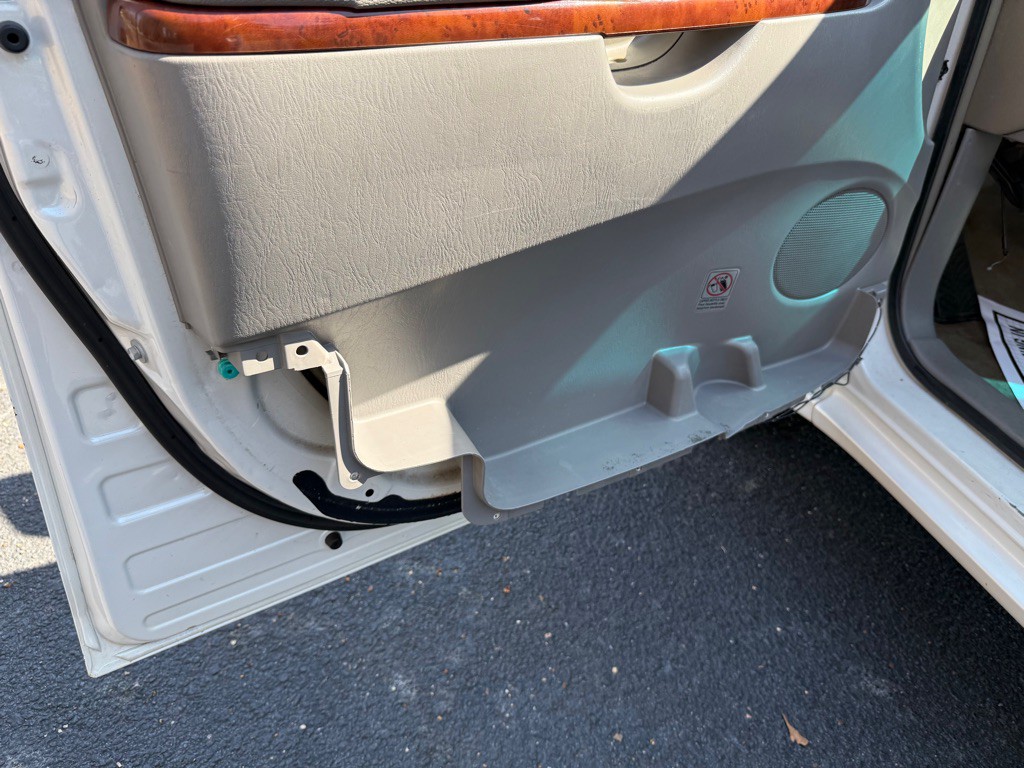 2005 Toyota Sienna Image 18