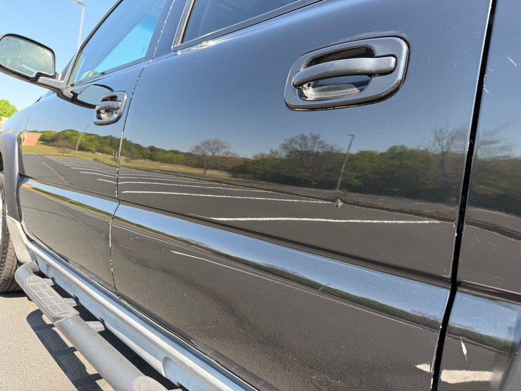 2002 Chevrolet Suburban Image 38