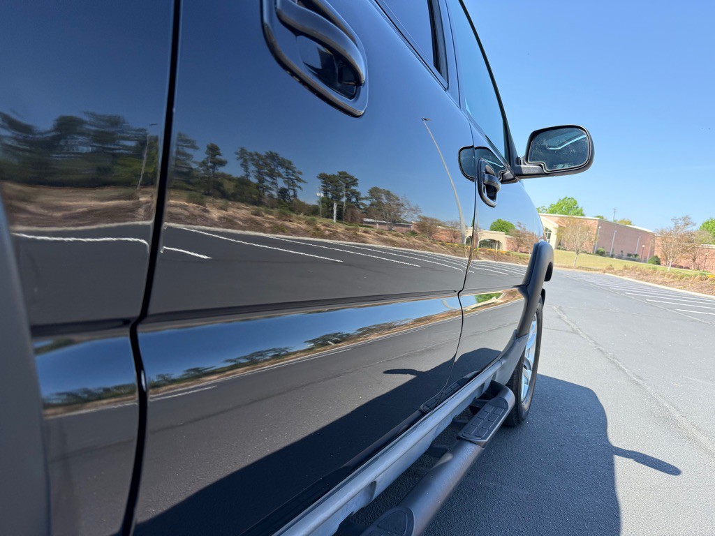 2002 Chevrolet Suburban Image 39