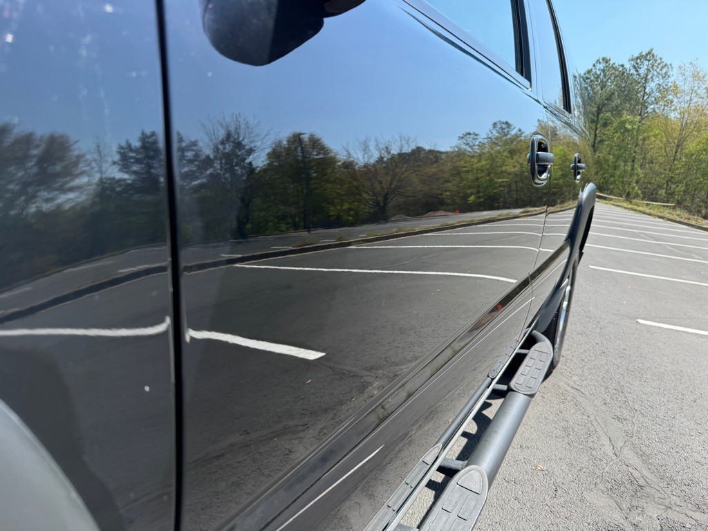 2002 Chevrolet Suburban Image 42