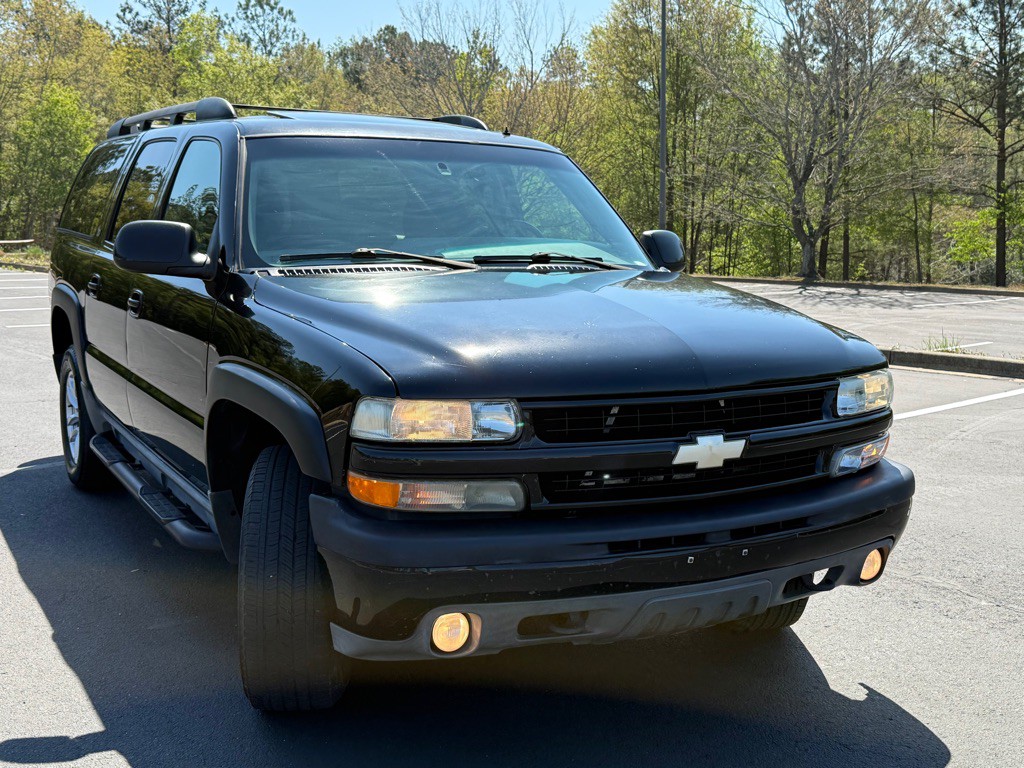 2002 Chevrolet Suburban Image 6