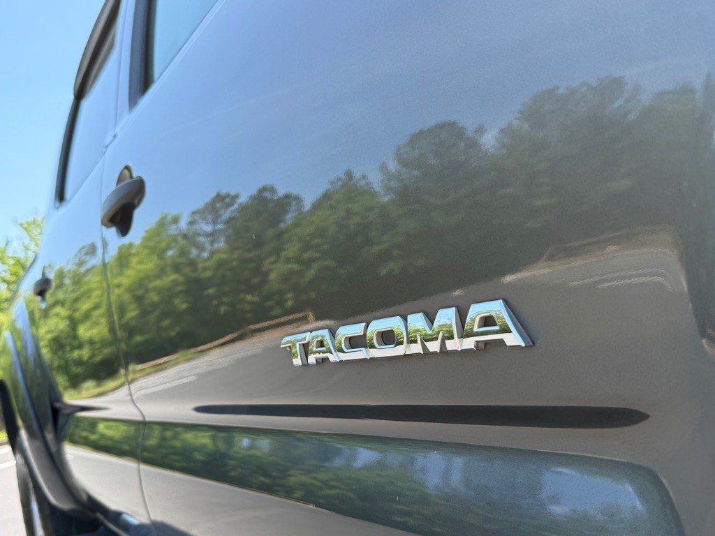 2010 Toyota Tacoma Image 39