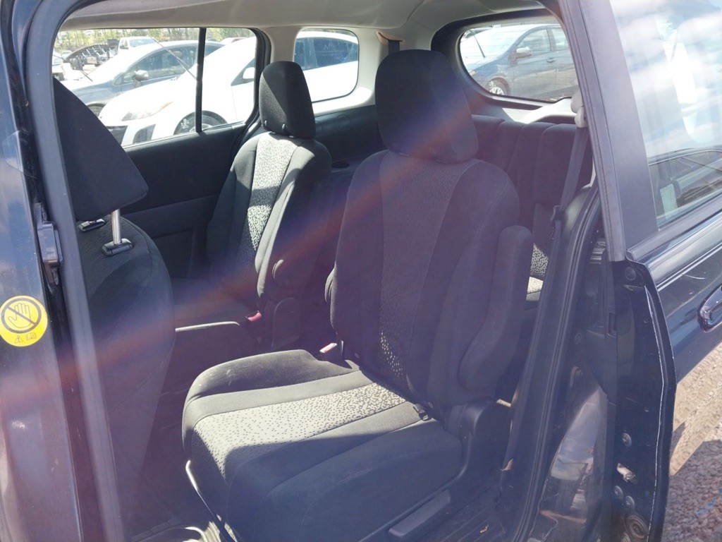2012 Mazda Mazda5 Image 9