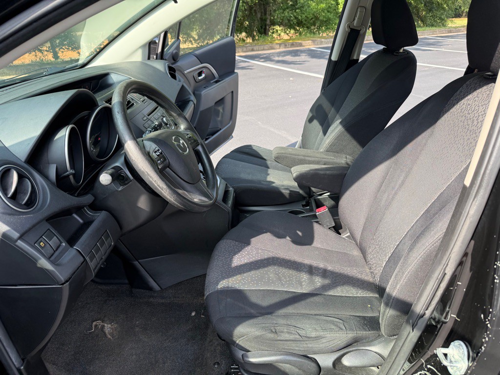 2012 Mazda Mazda5 Image 12