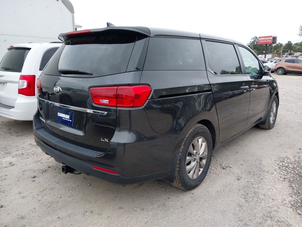 2019 Kia Sedona Image 4