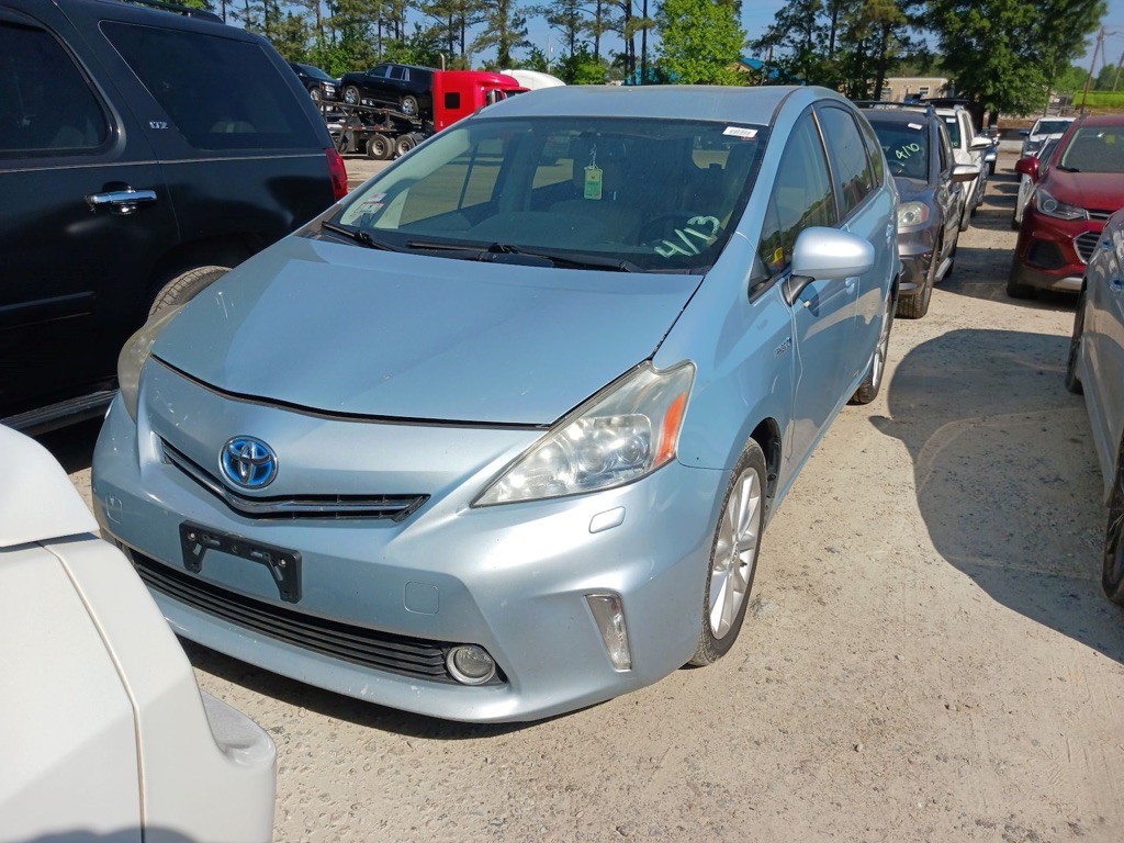 2013 Toyota Prius Image 3