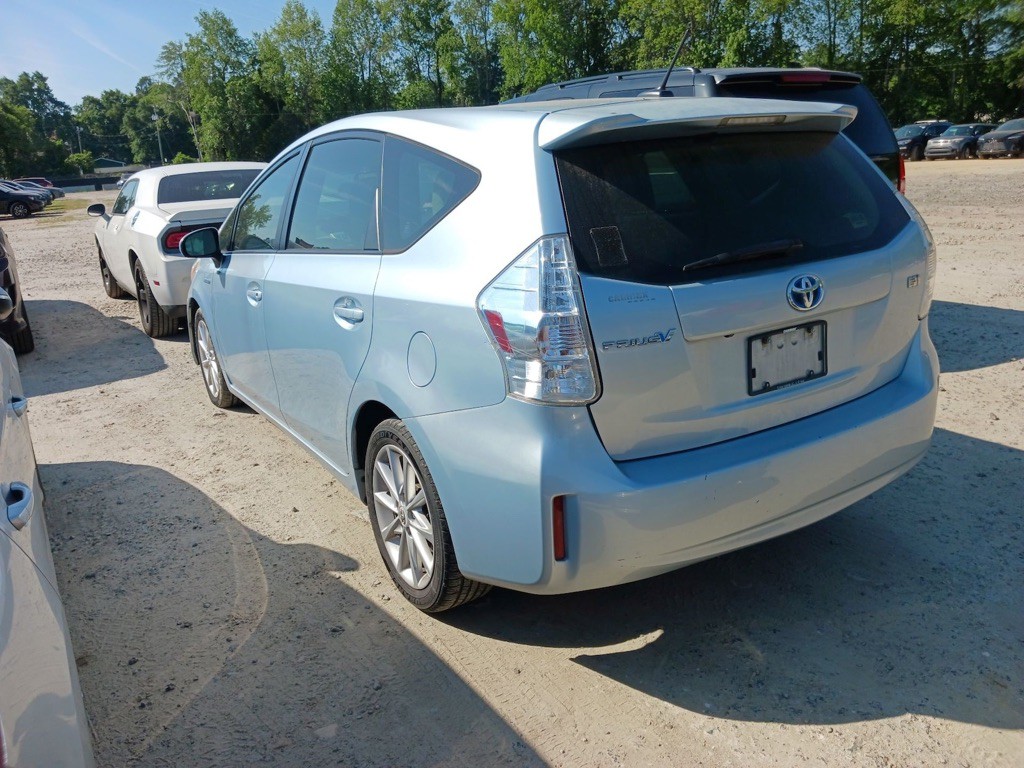 2013 Toyota Prius Image 6