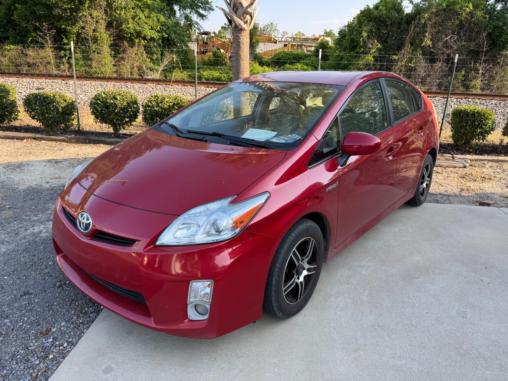 2011 Toyota Prius Image 1