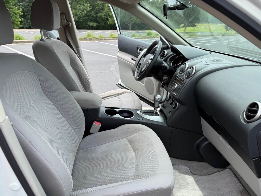 2012 Nissan Rogue Image 14