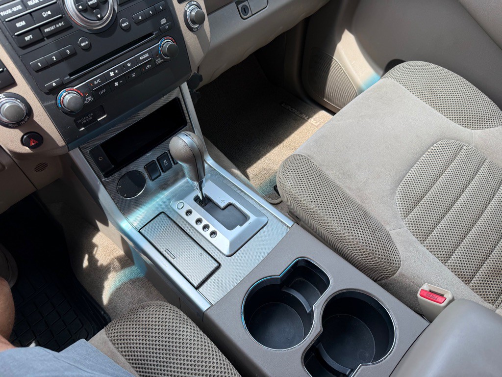 2012 Nissan Pathfinder Image 27