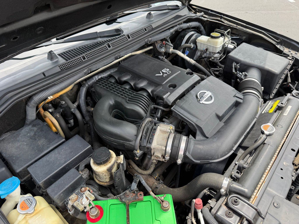 2012 Nissan Pathfinder Image 34