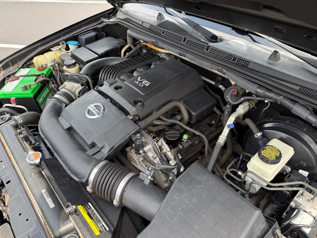 2012 Nissan Pathfinder Image 35