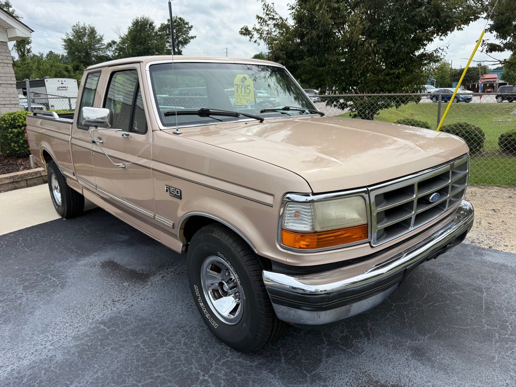 1996 Ford F-150 Image 1