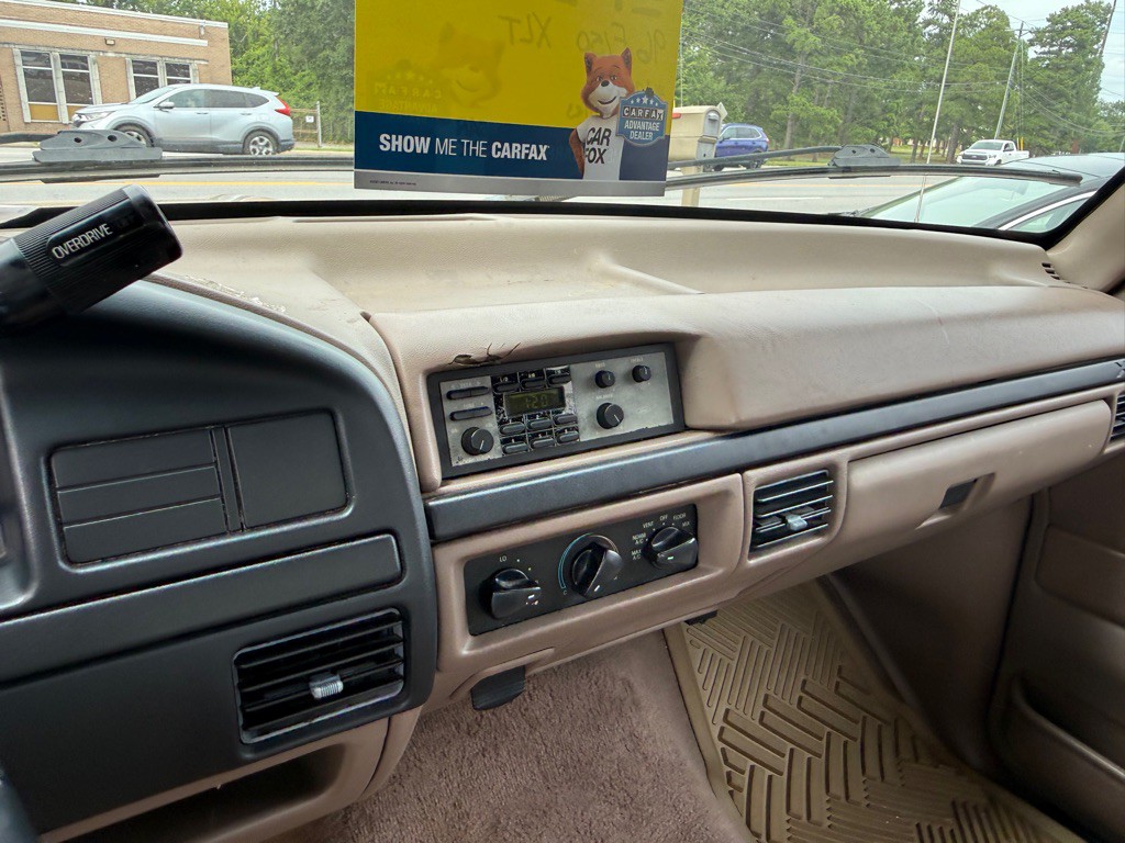 1996 Ford F-150 Image 10