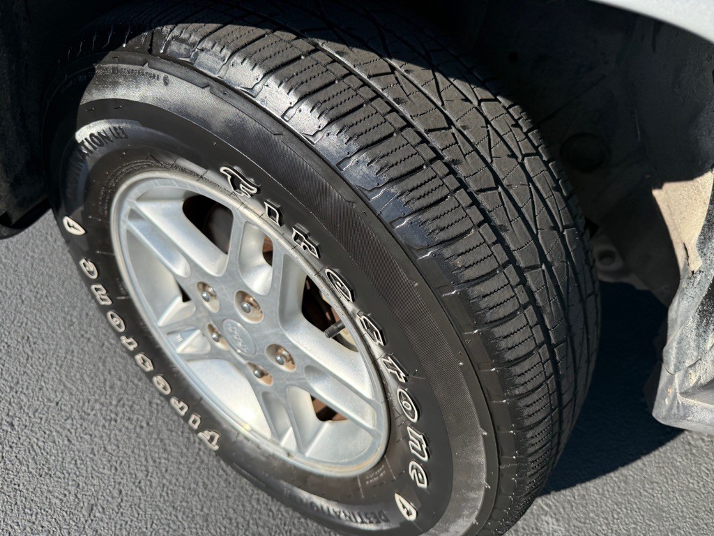 2003 Jeep Grand Cherokee Image 21