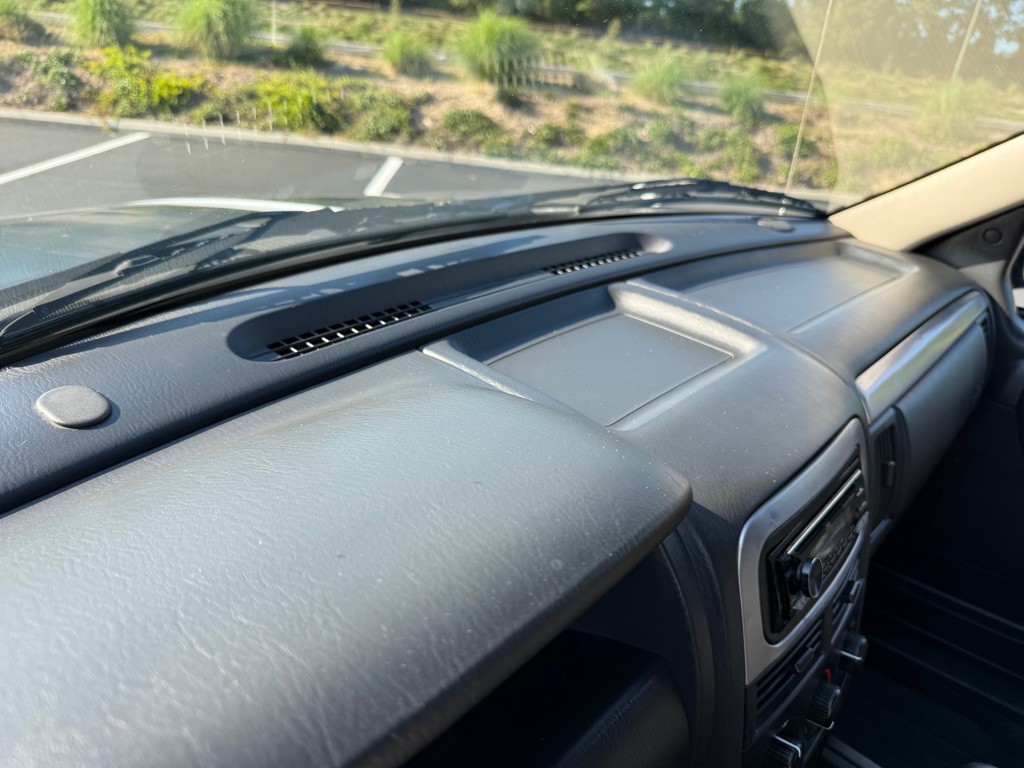 2003 Jeep Grand Cherokee Image 28