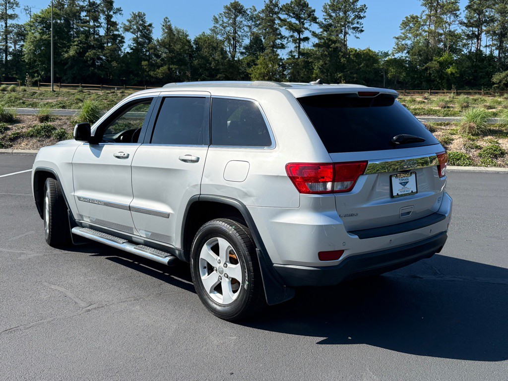 2013 Jeep Grand Cherokee Image 10