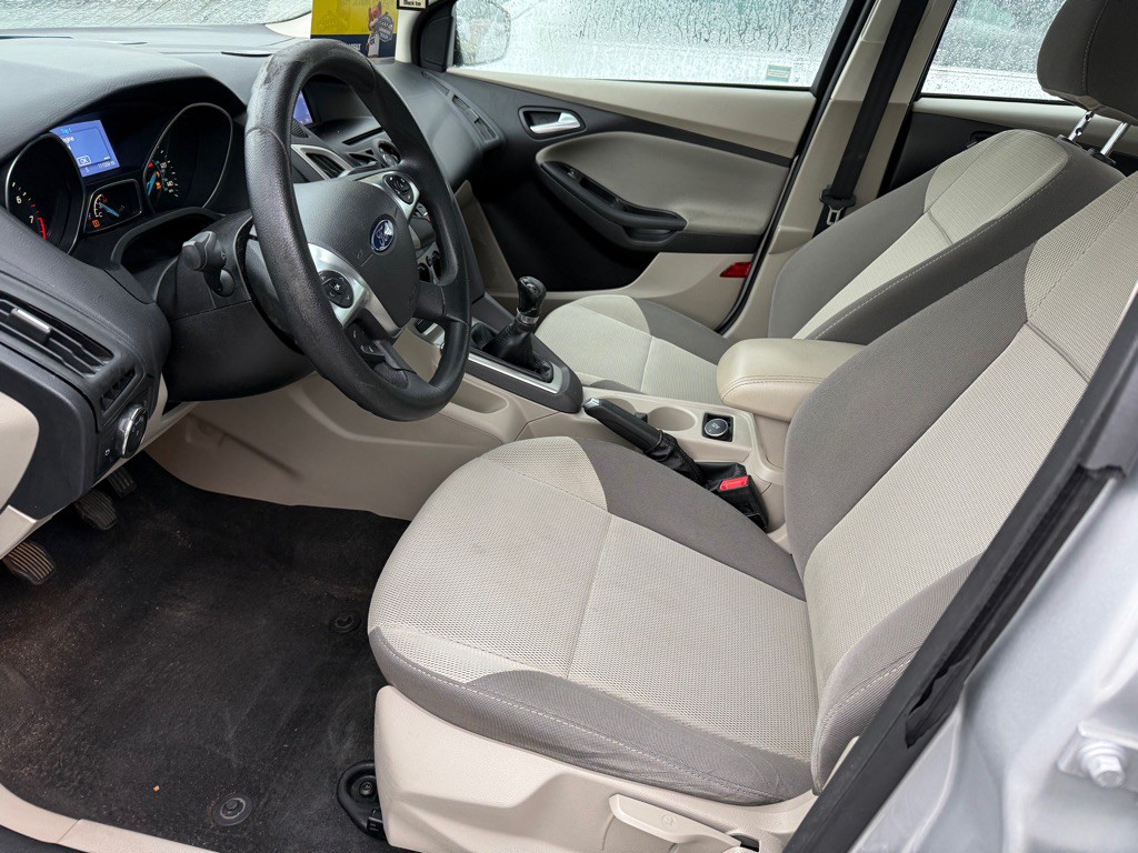 2014 Ford Focus Image 6