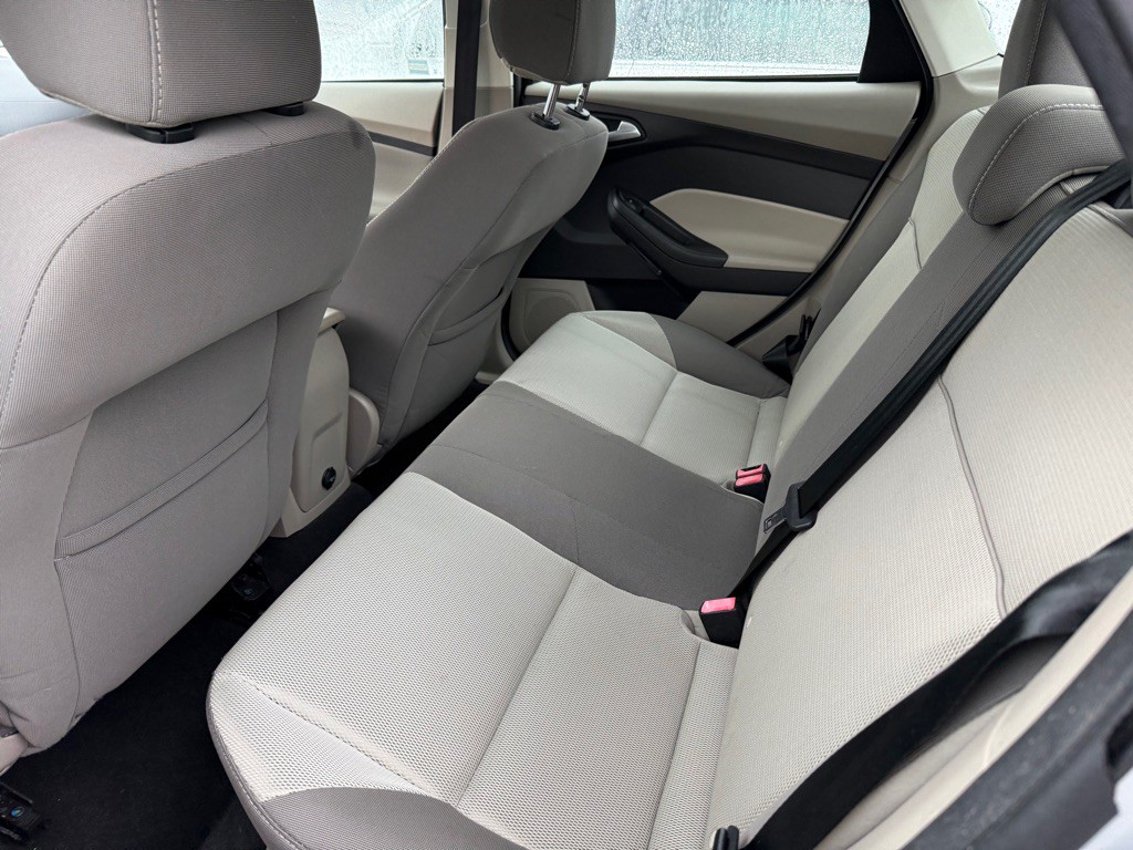 2014 Ford Focus Image 7