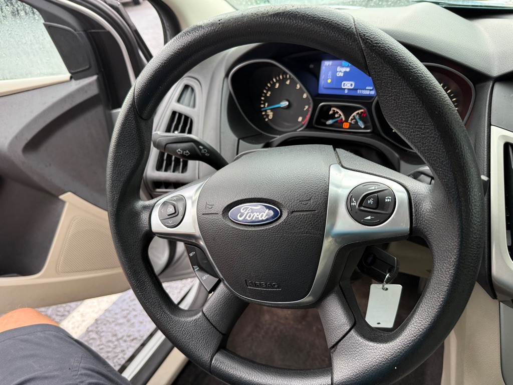 2014 Ford Focus Image 11