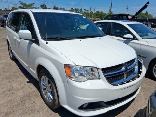 Image for 2018 Dodge Grand Caravan SXT ID: 7408196
