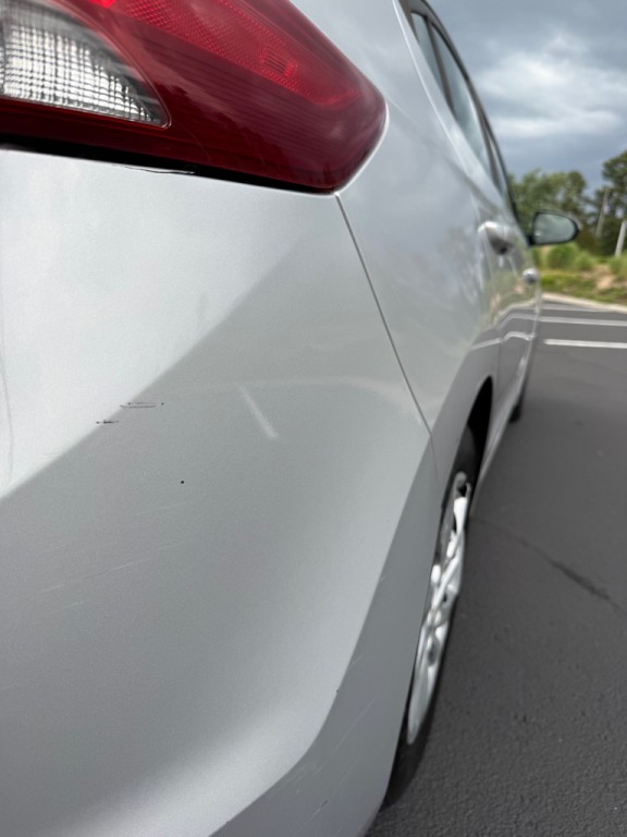 2017 Hyundai Elantra Image 31