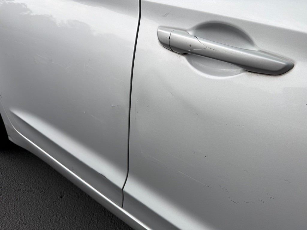 2017 Hyundai Elantra Image 40