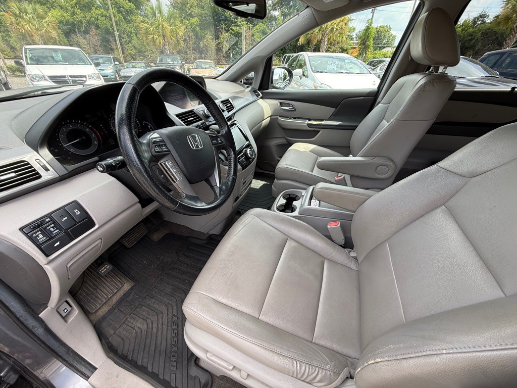 2014 Honda Odyssey Image 9
