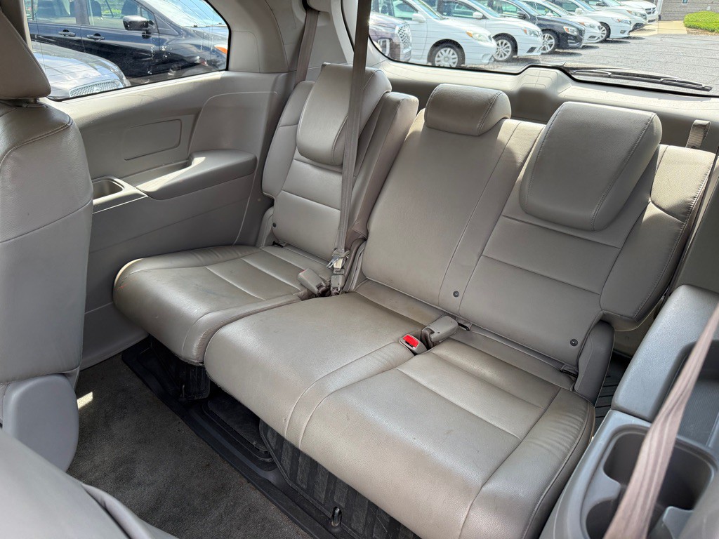 2014 Honda Odyssey Image 14