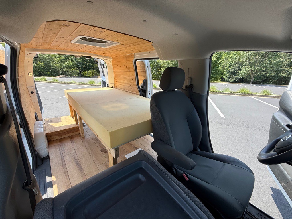 2014 Nissan NV200 Image 13