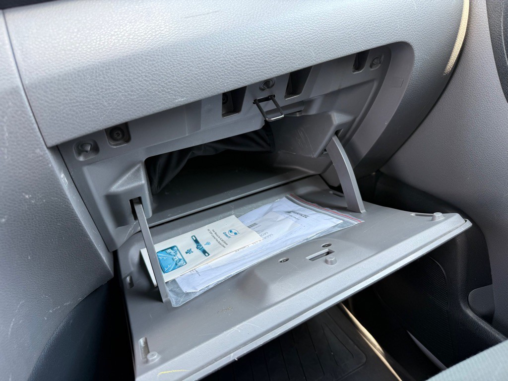 2014 Nissan NV200 Image 27