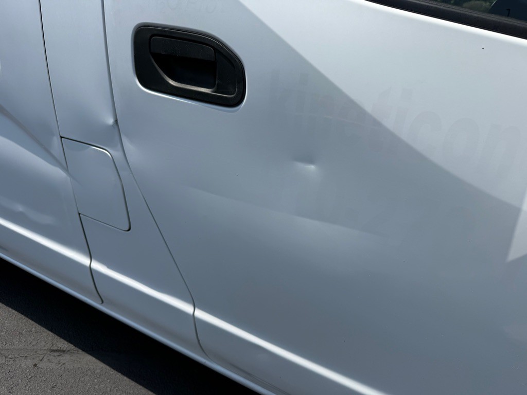 2014 Nissan NV200 Image 44