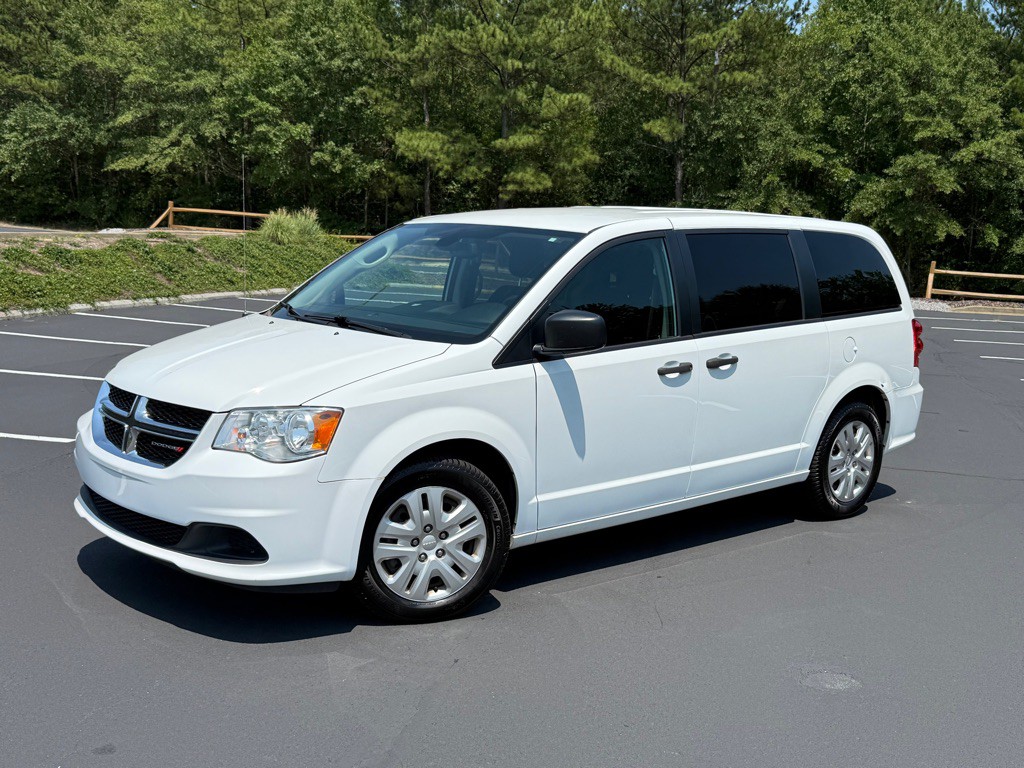 2019 Dodge Grand Caravan Image 2