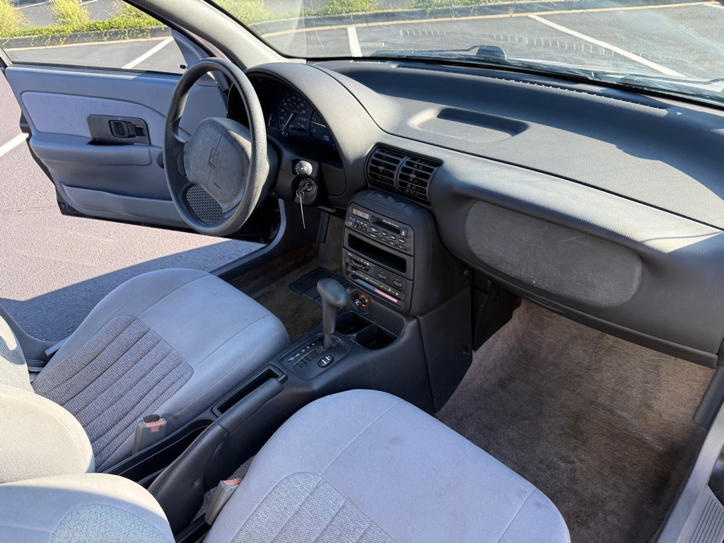 1995 Saturn SL1 Image 19
