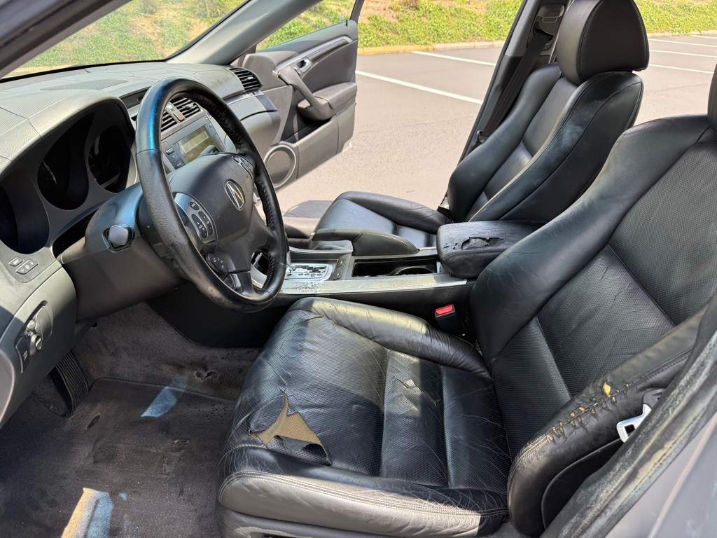 2005 Acura TL Image 10